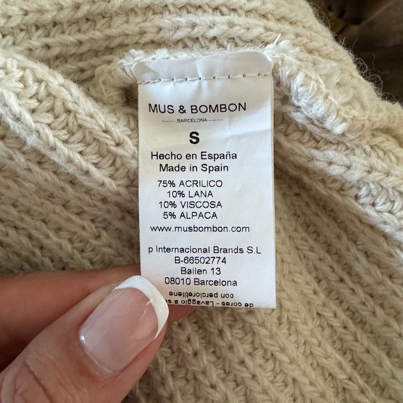 Mus & Bombon Sweater - Picture 4 of 4